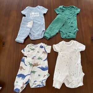 Carter's Newborn Sets - bundle of 4 sets